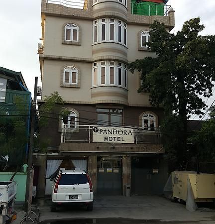 Pandora Motel Yangon Ngoại thất bức ảnh