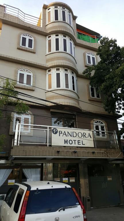 Pandora Motel Yangon Ngoại thất bức ảnh